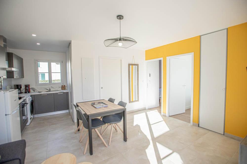 Le Vaisseau Maison Avec Piscine/Parking/Wifi/Plages 5Kms Ле-Мат Экстерьер фото