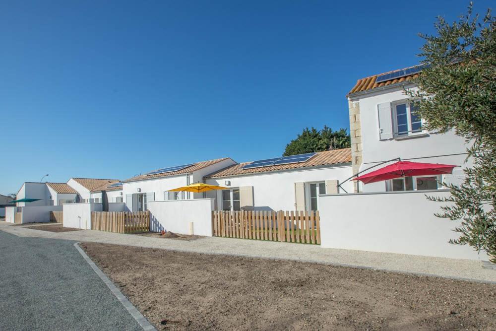 Le Vaisseau Maison Avec Piscine/Parking/Wifi/Plages 5Kms Ле-Мат Экстерьер фото